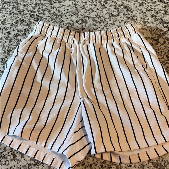 urban outfitters striped shorts